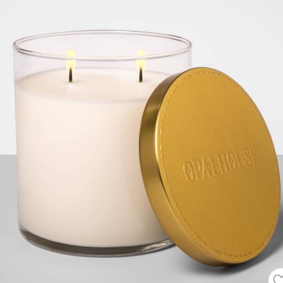 NWT Gardenia Lotus 2 wick candle by Opalhouse - Picture 2 of 9